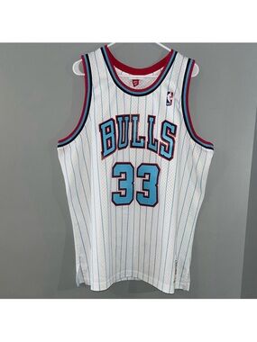 Chicago Bulls RARE Throwback 1995-96 Pippen #33 Mitchell & Ness HWC NBA Jersey